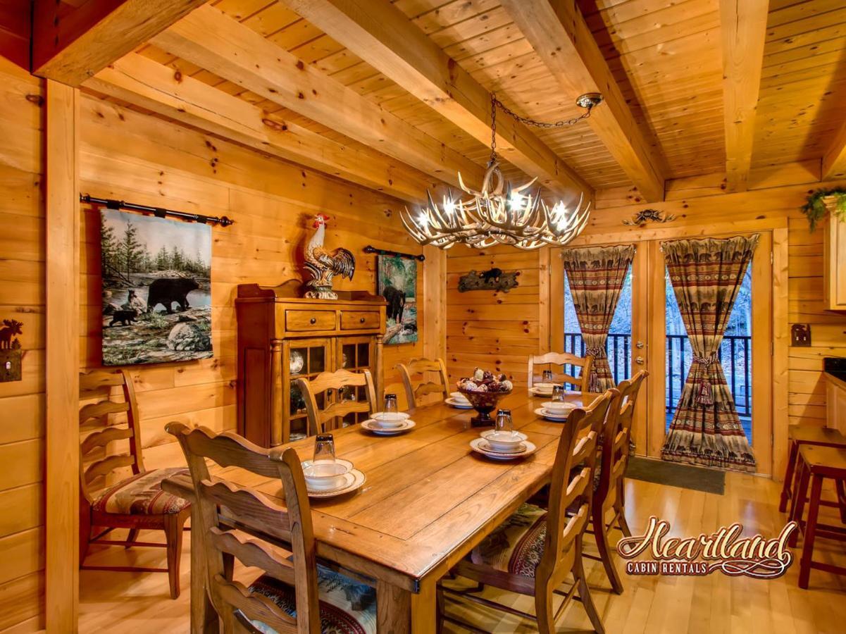 Bear Hug Villa Gatlinburg Bagian luar foto