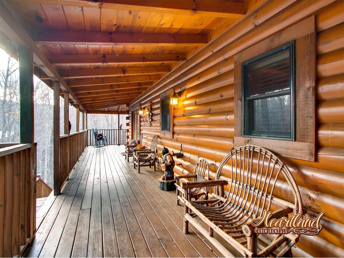 Bear Hug Villa Gatlinburg Bagian luar foto