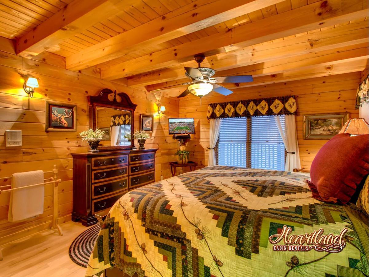 Bear Hug Villa Gatlinburg Bagian luar foto