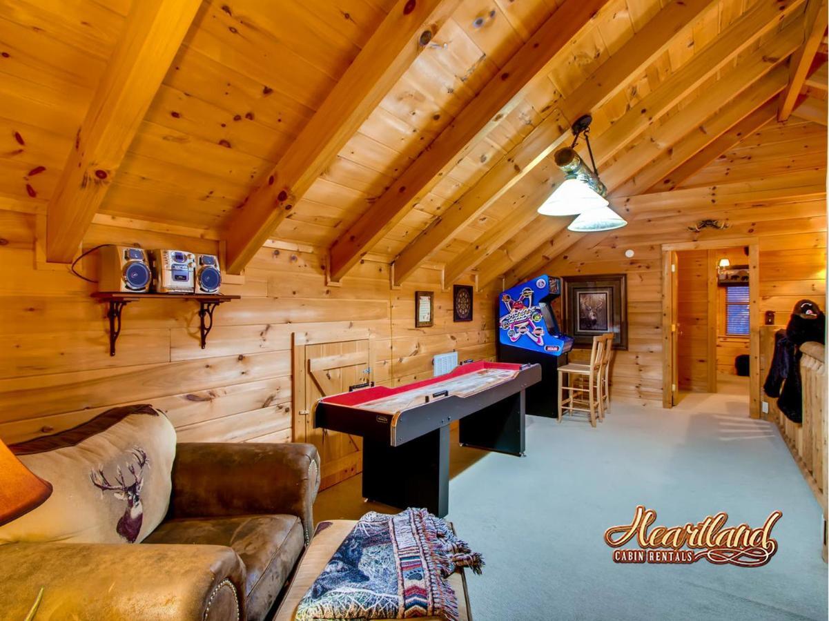 Bear Hug Villa Gatlinburg Bagian luar foto